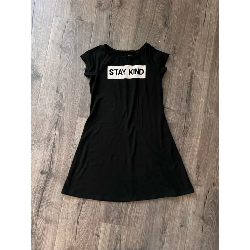 Art Class Girl ,,Stay Kind” Dress